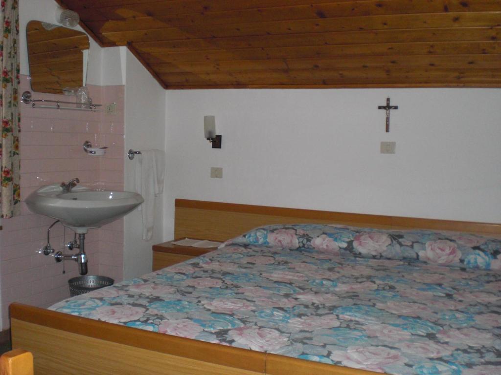 B&B Rosalpina ヴィーゴ・ディ・ファッサ 部屋 写真